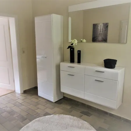 Schoene In Appartement Vrees